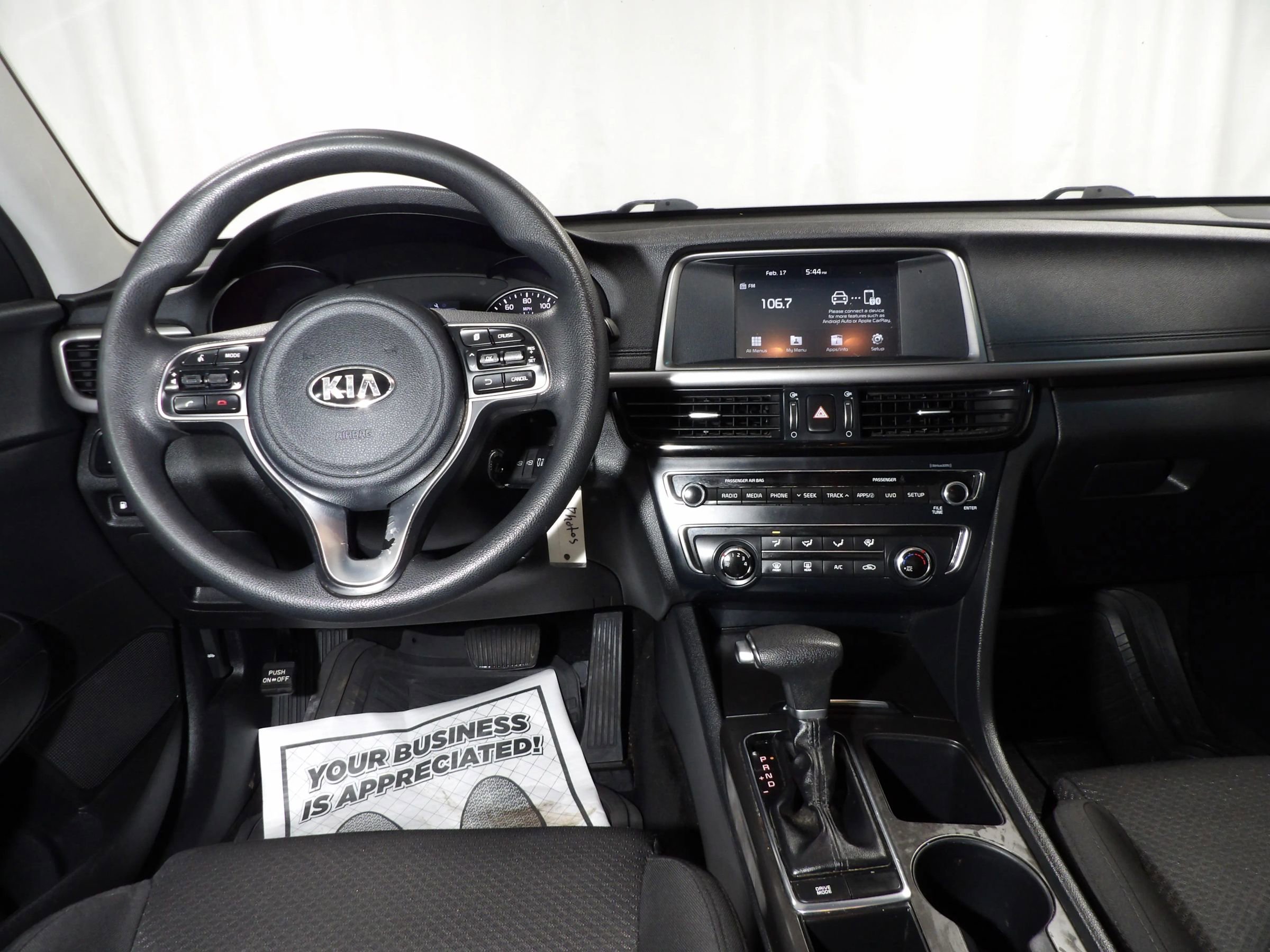 Used 2018 Kia Optima LX w/ 17" Alloy Wheels Package image 13