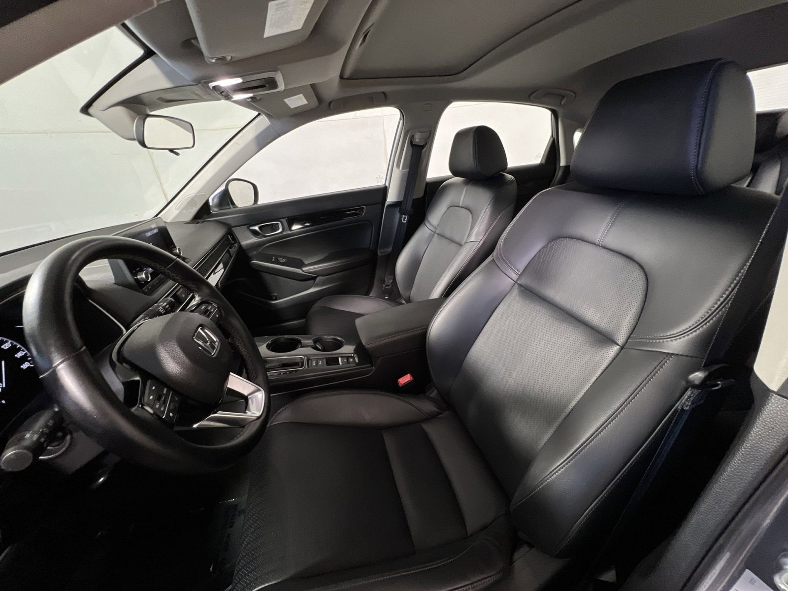 Used 2022 Honda Civic EX-L image 10