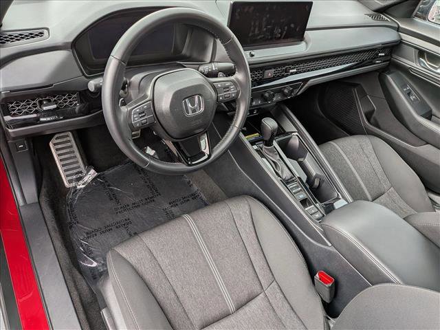 Used 2025 Honda Accord Sport image 10