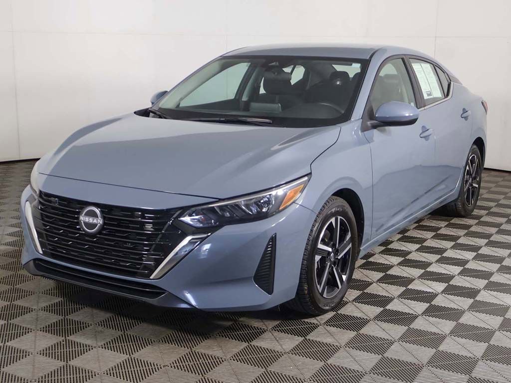 Used 2024 Nissan Sentra SV FWD image 6