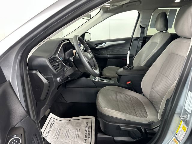 Used 2021 Ford Escape SE image 11