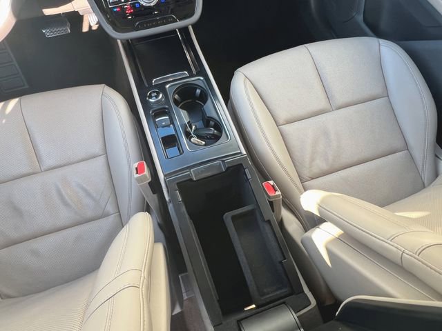 Used 2022 Lincoln Corsair AWD w/ Premium Package image 31