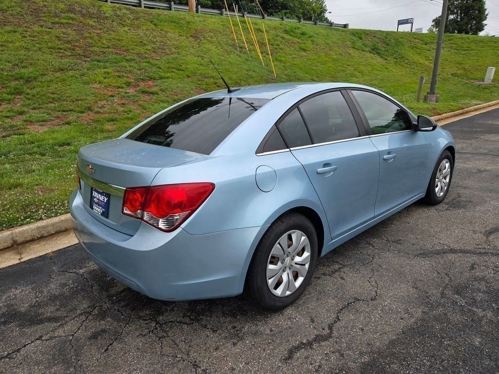 Used 2012 Chevrolet Cruze LS w/ Connectivity Package FWD image 3