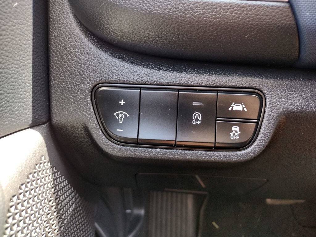 Used 2021 Kia Seltos S AWD/4WD image 24