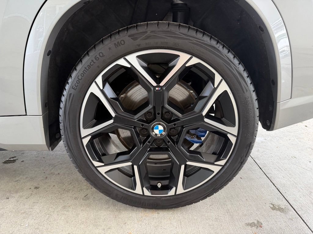 Used 2026 BMW X1 M35i w/ Technology Package AWD/4WD image 16