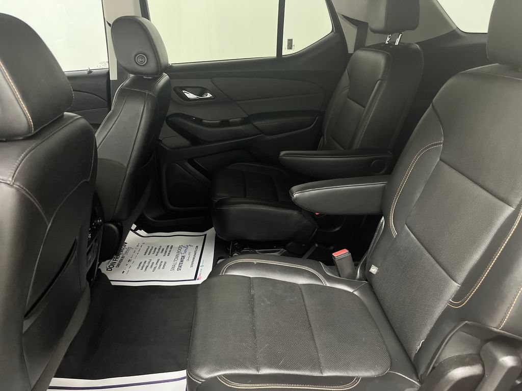 Used 2019 Chevrolet Traverse Premier FWD image 13
