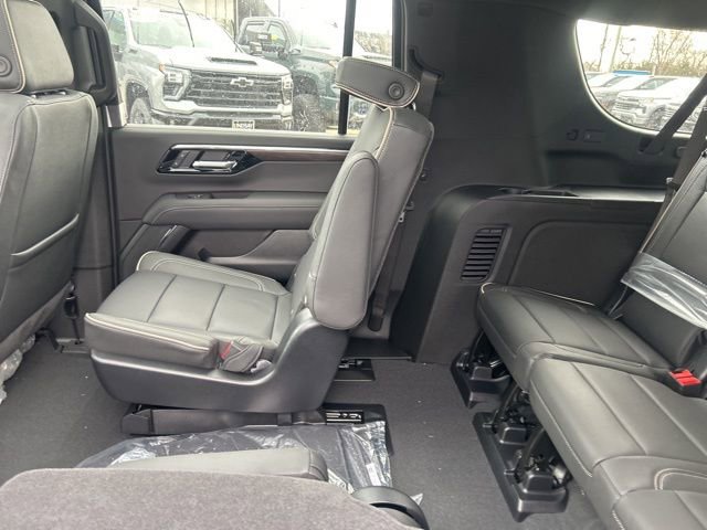 New 2026 Chevrolet Suburban Premier w/ Sun And Tow Package image 17