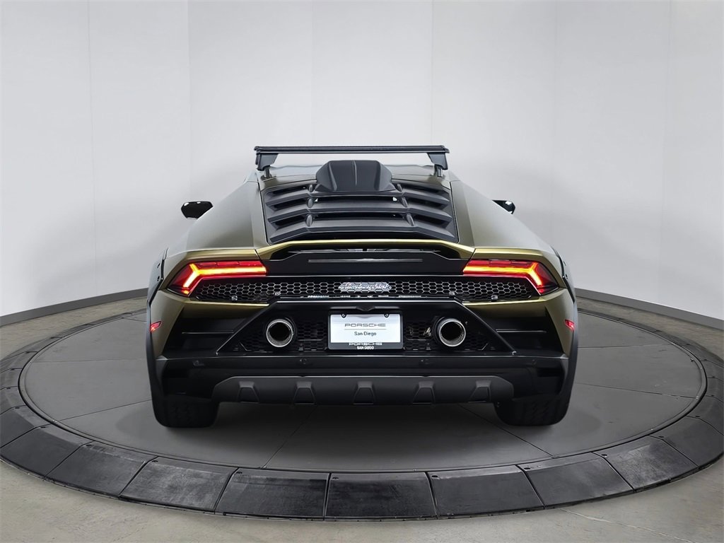 Used 2024 Lamborghini Huracan Sterrato image 6