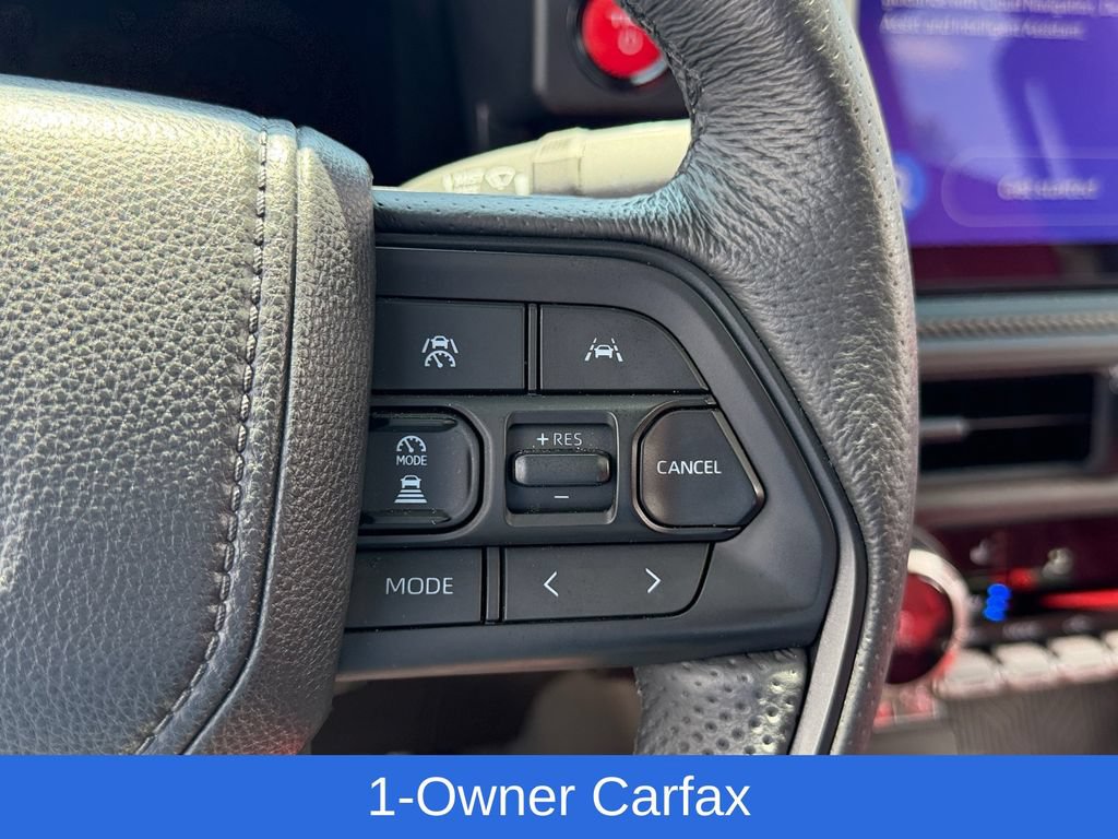 Used 2025 Toyota Tacoma TRD Pro AWD/4WD image 27