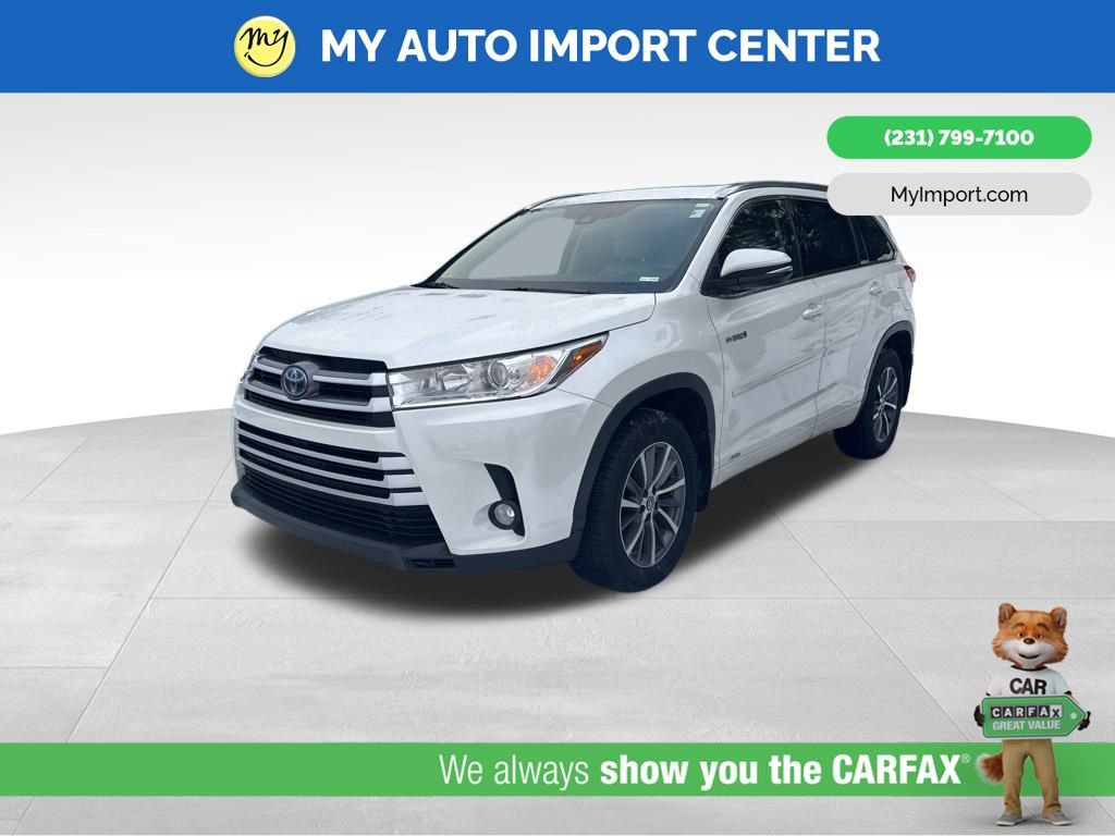 Used 2018 Toyota Highlander XLE image 3