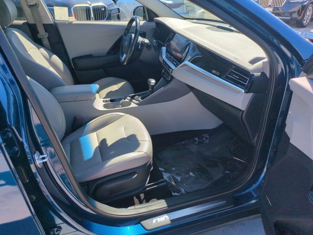 Used 2020 Kia Niro EX Premium FWD image 22