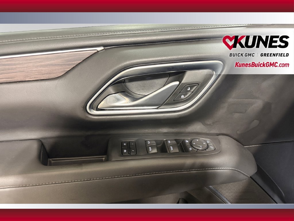 Used 2023 Chevrolet Tahoe LT w/ Luxury Package AWD/4WD image 21