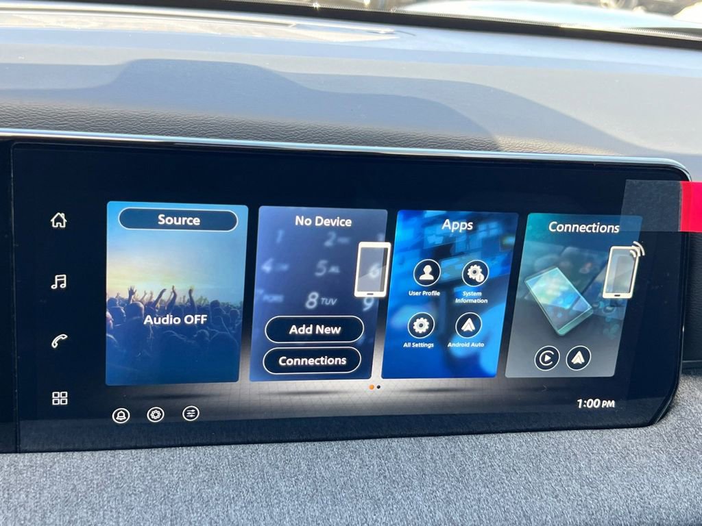 New 2026 Nissan Kicks SV image 8