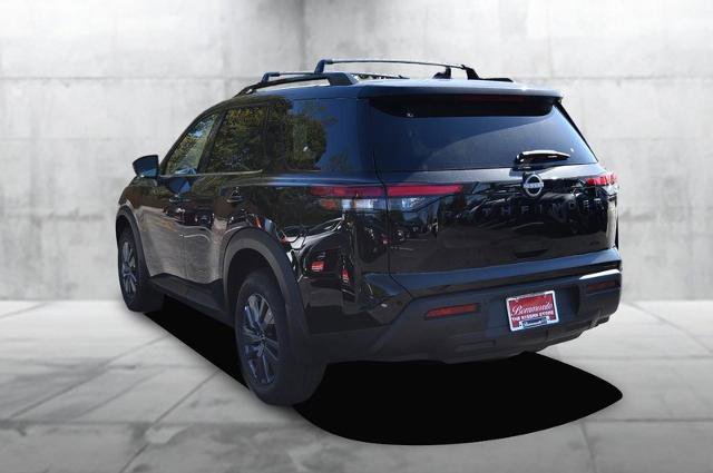 New 2025 Nissan Pathfinder SV w/ Black Appearance Package image 7