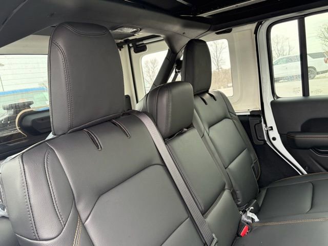 New 2026 Jeep Wrangler Sahara image 34