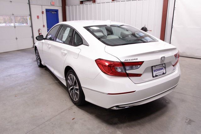Used 2018 Honda Accord EX image 3