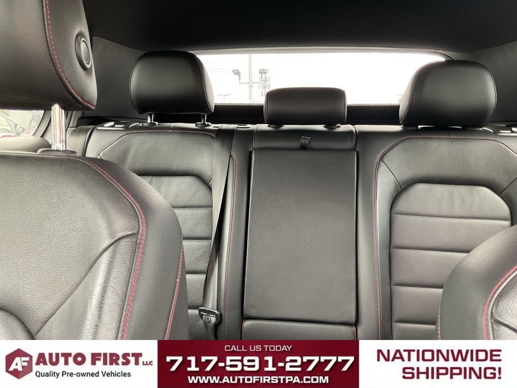 Used 2020 Volkswagen GTI SE FWD image 25