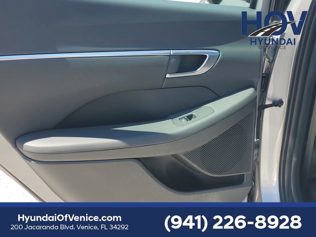 Used 2023 Hyundai Sonata SEL Plus FWD image 16