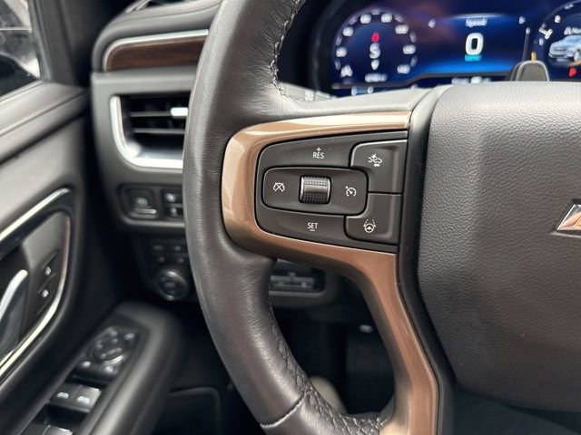 Used 2024 Chevrolet Suburban High Country w/ Advanced Technology Package image 25