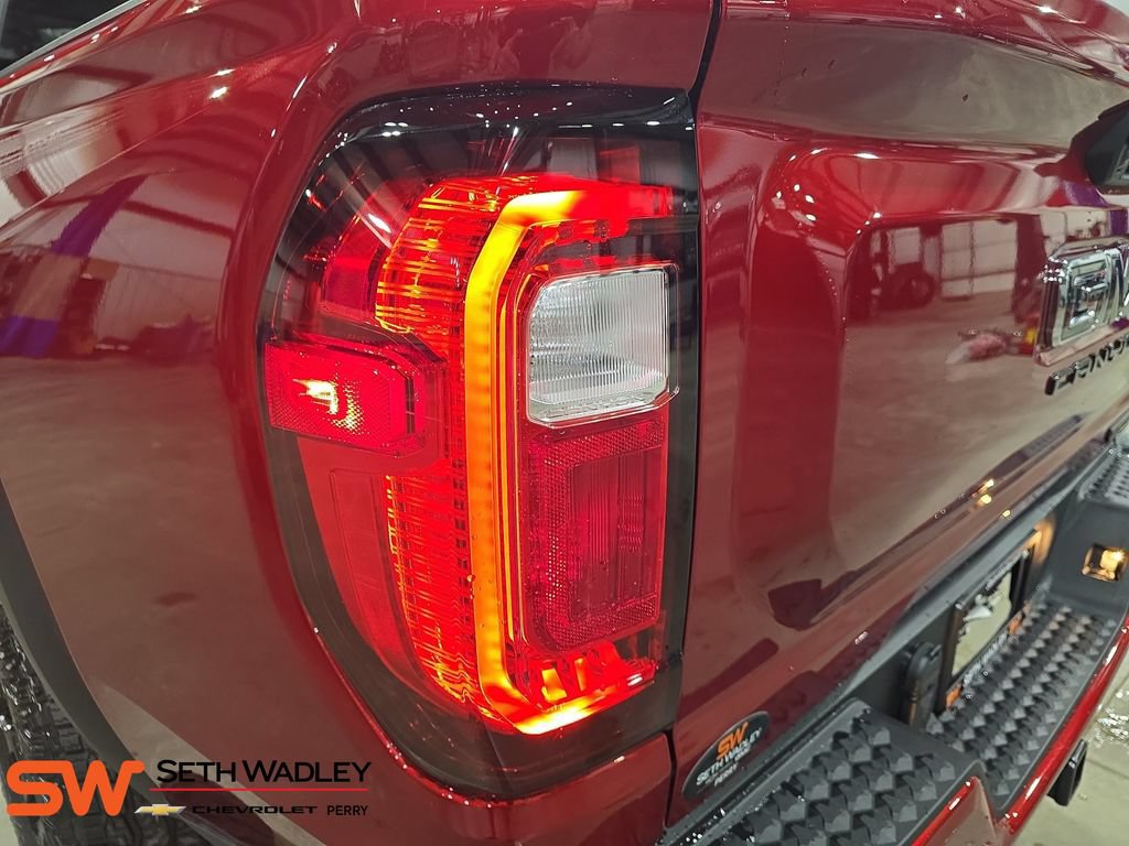 New 2026 GMC Canyon Elevation w/ Convenience Package RWD image 33