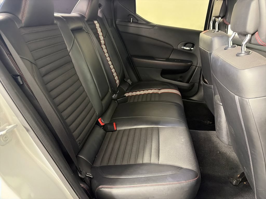 Used 2012 Dodge Avenger R/T FWD image 26