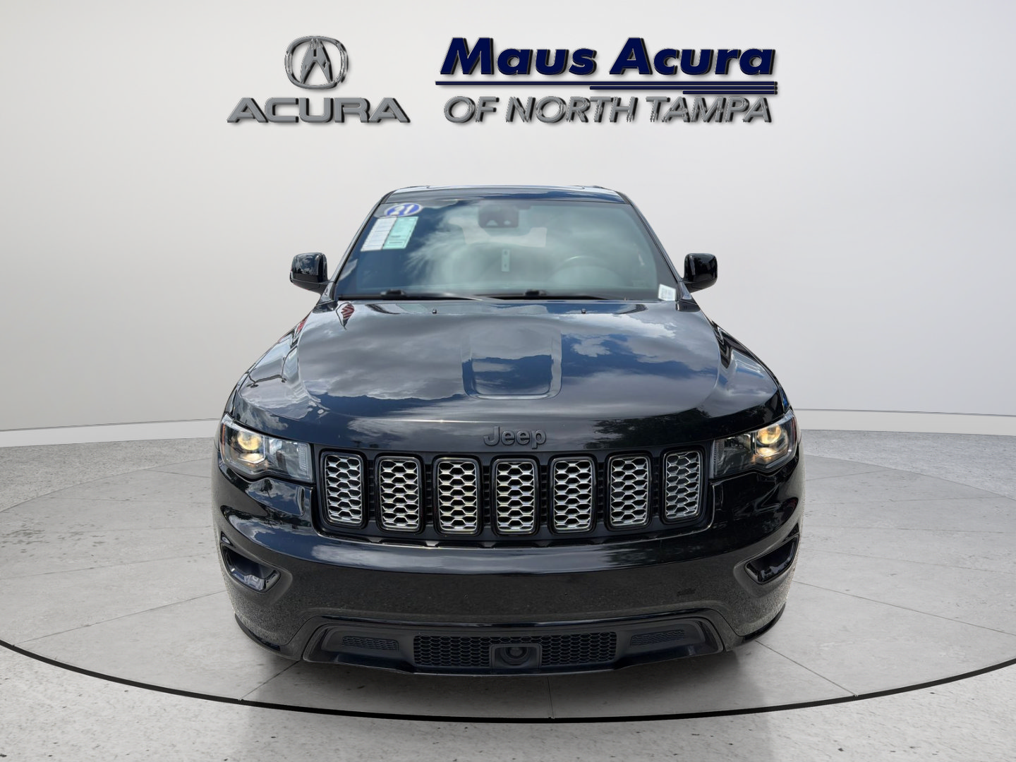 Used 2021 Jeep Grand Cherokee Laredo X RWD image 9