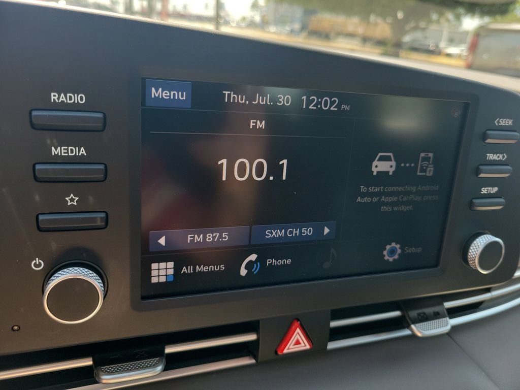 Used 2023 Hyundai Elantra SEL w/ Cargo Package FWD image 25