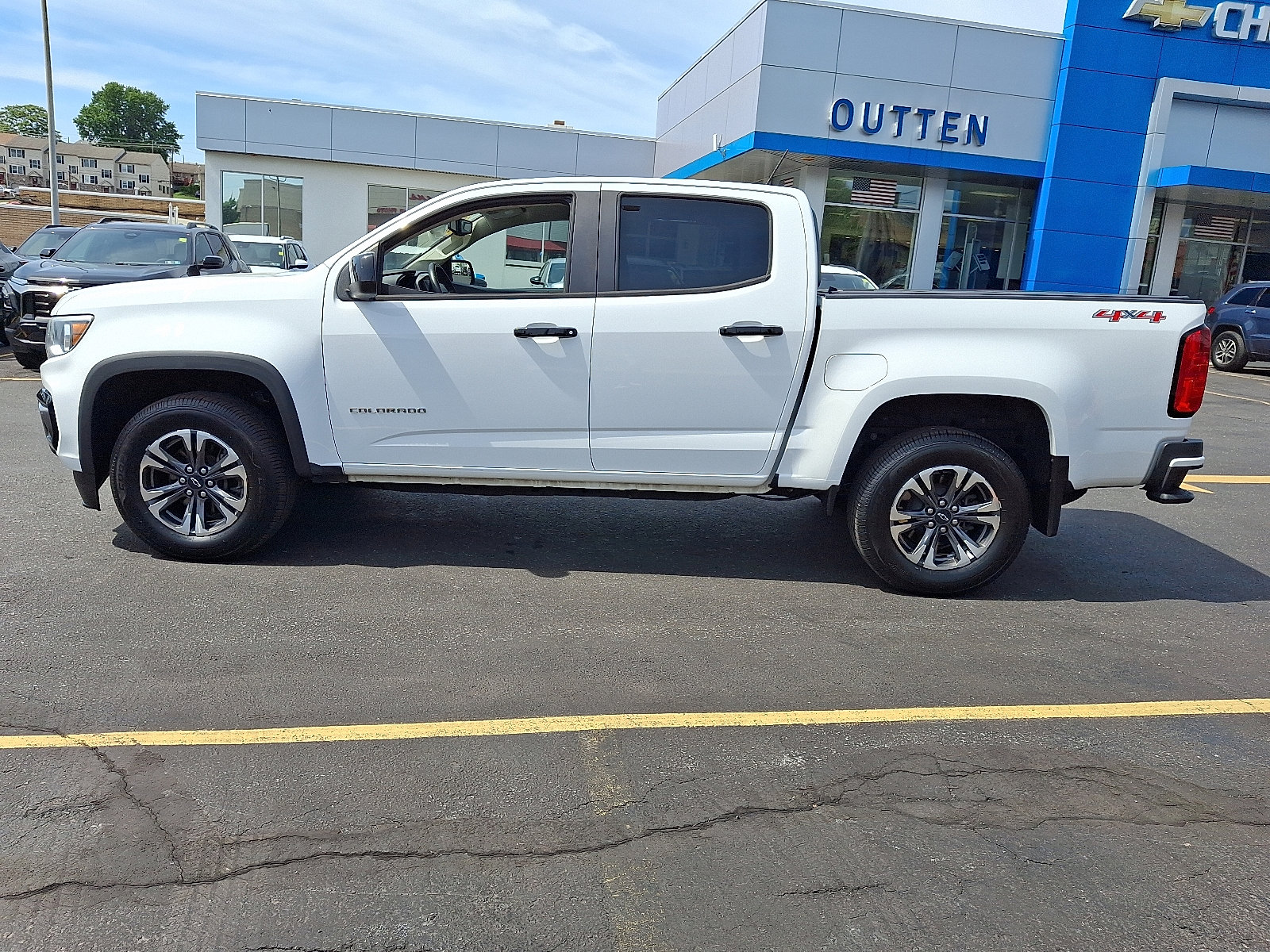 Used 2021 Chevrolet Colorado Z71 w/ Safety Package AWD/4WD video 2