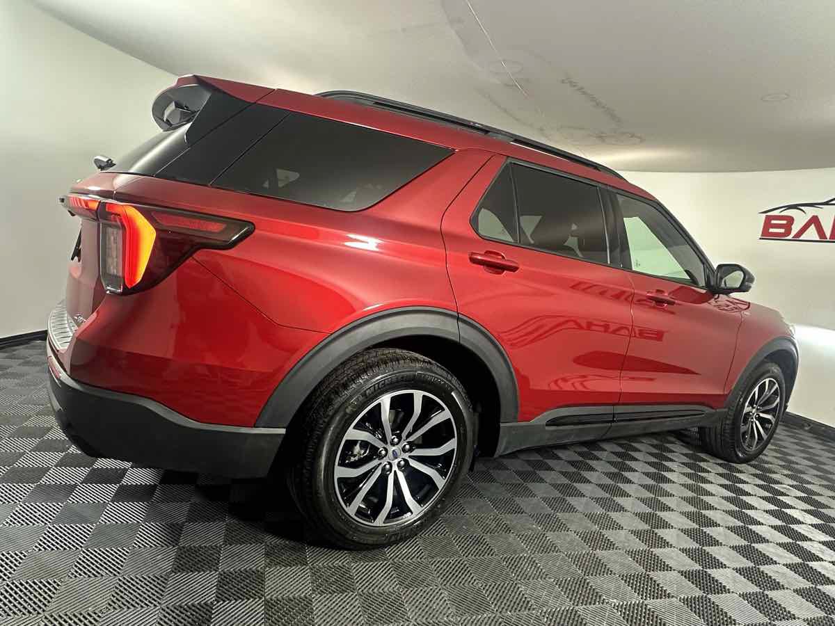 Used 2026 Ford Explorer ST-Line AWD/4WD image 9