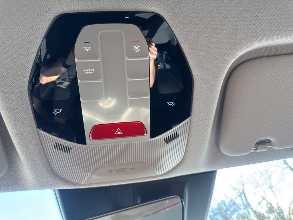 New 2026 Kia K4 LXS image 9