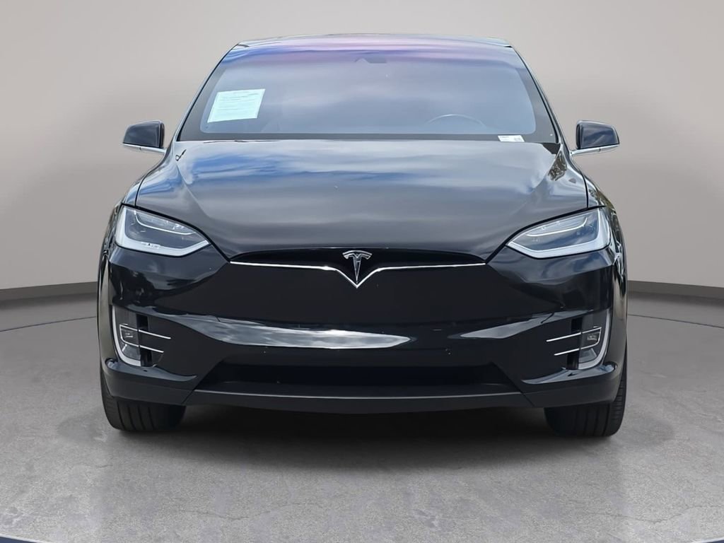 Used 2016 Tesla Model X 90D image 3