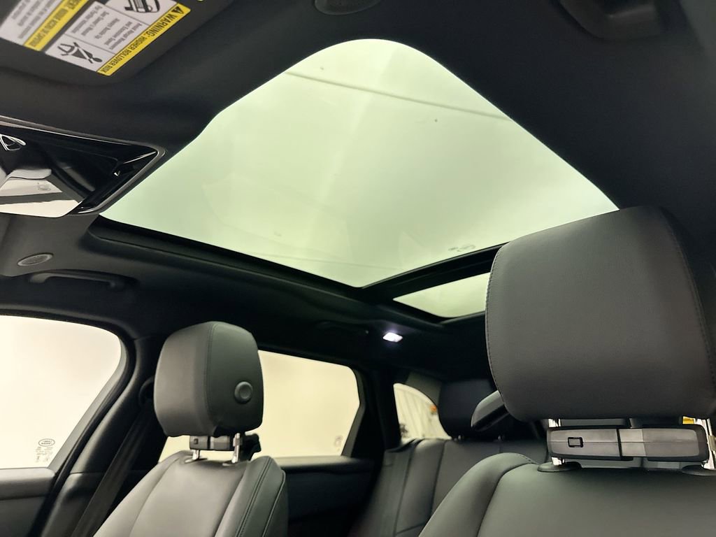 Used 2026 Land Rover Range Rover Velar Dynamic SE image 21