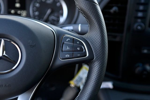 Used 2023 Mercedes-Benz Metris Passenger image 38