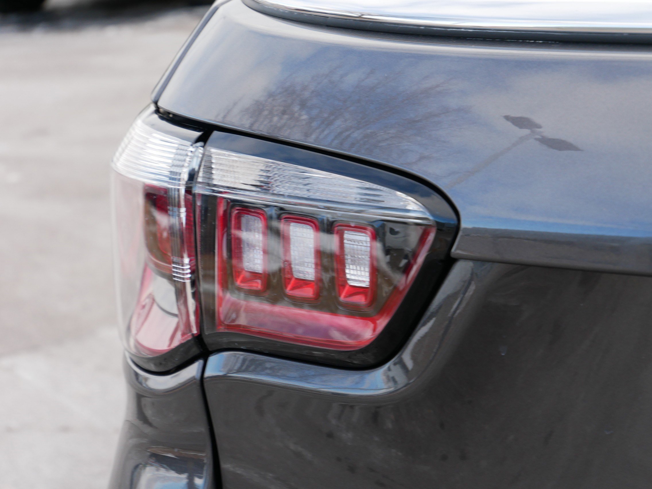 Certified 2022 Jeep Compass Latitude image 17