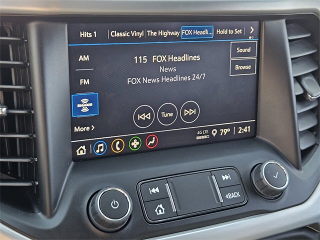 Certified 2023 GMC Acadia SLE w/ Driver Convenience Package image 22