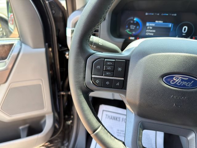 Used 2025 Ford F150 Lightning XLT AWD/4WD image 43