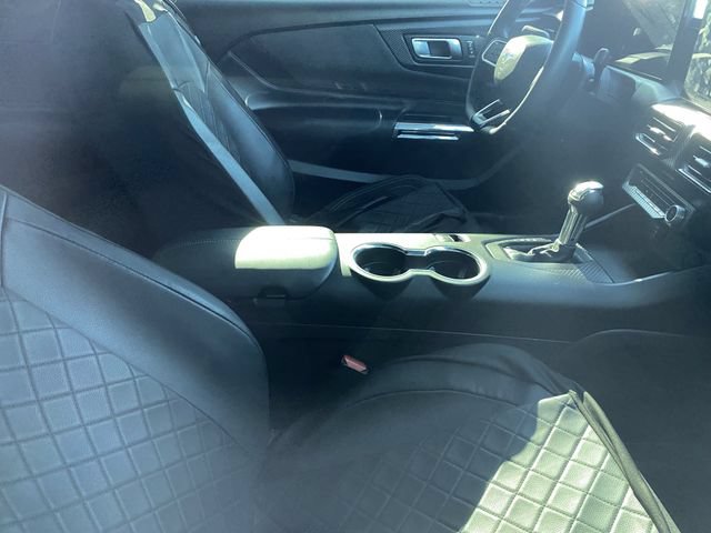 Used 2025 Ford Mustang Coupe RWD image 26