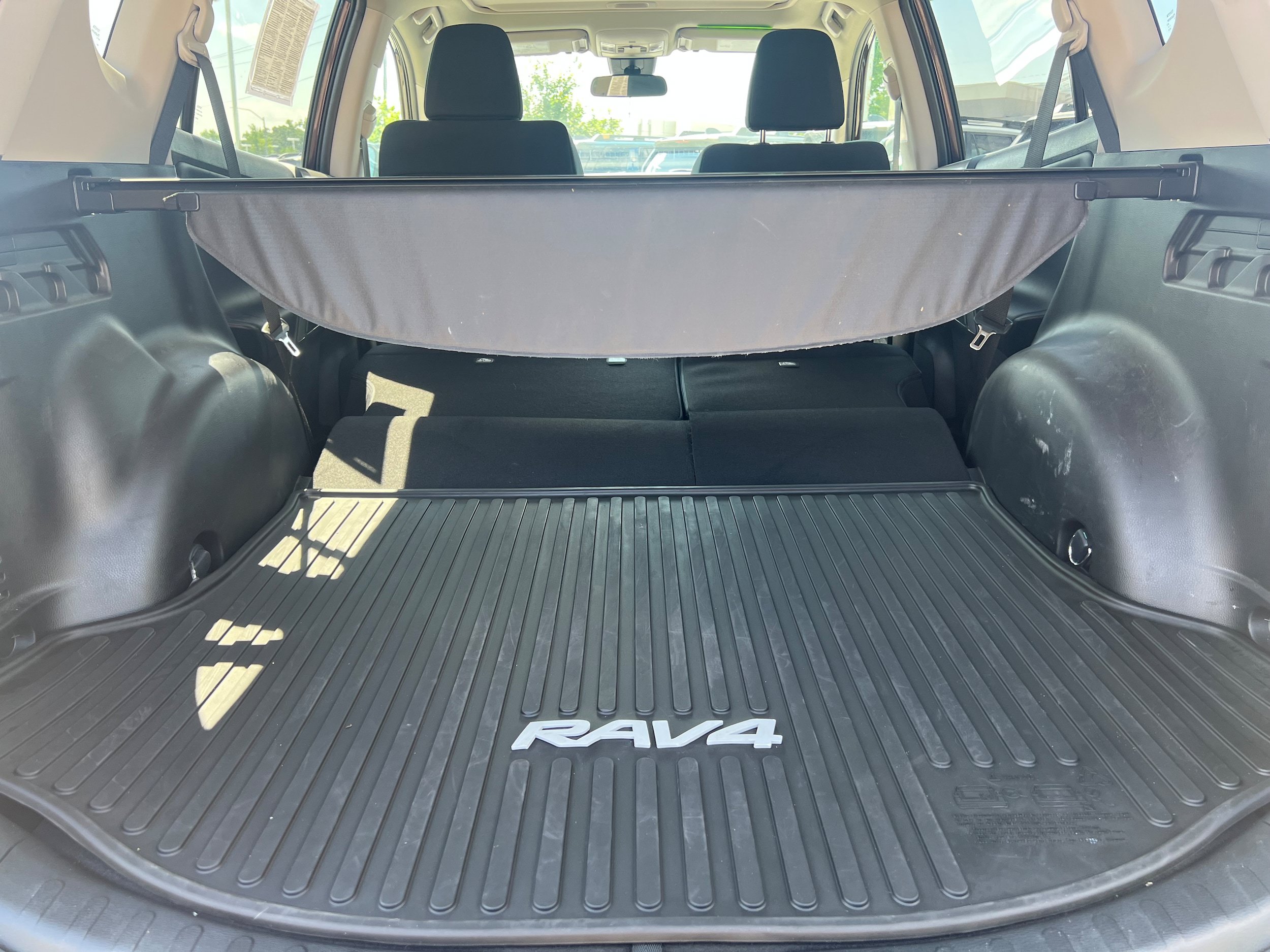Used 2017 Toyota RAV4 XLE w/ All Weather Liner Package AWD/4WD image 12