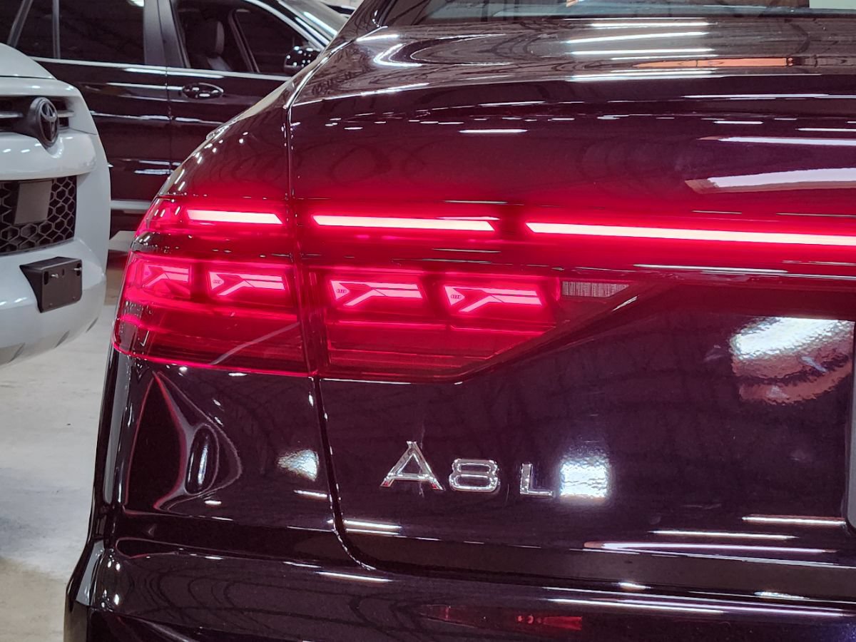 Used 2025 Audi A8 L 3.0T AWD/4WD image 19