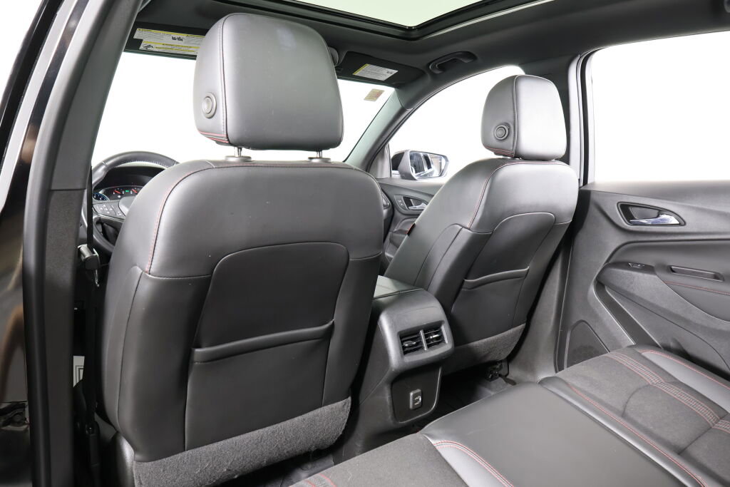 Used 2022 Chevrolet Equinox RS w/ LPO, Floor Liner Package image 14