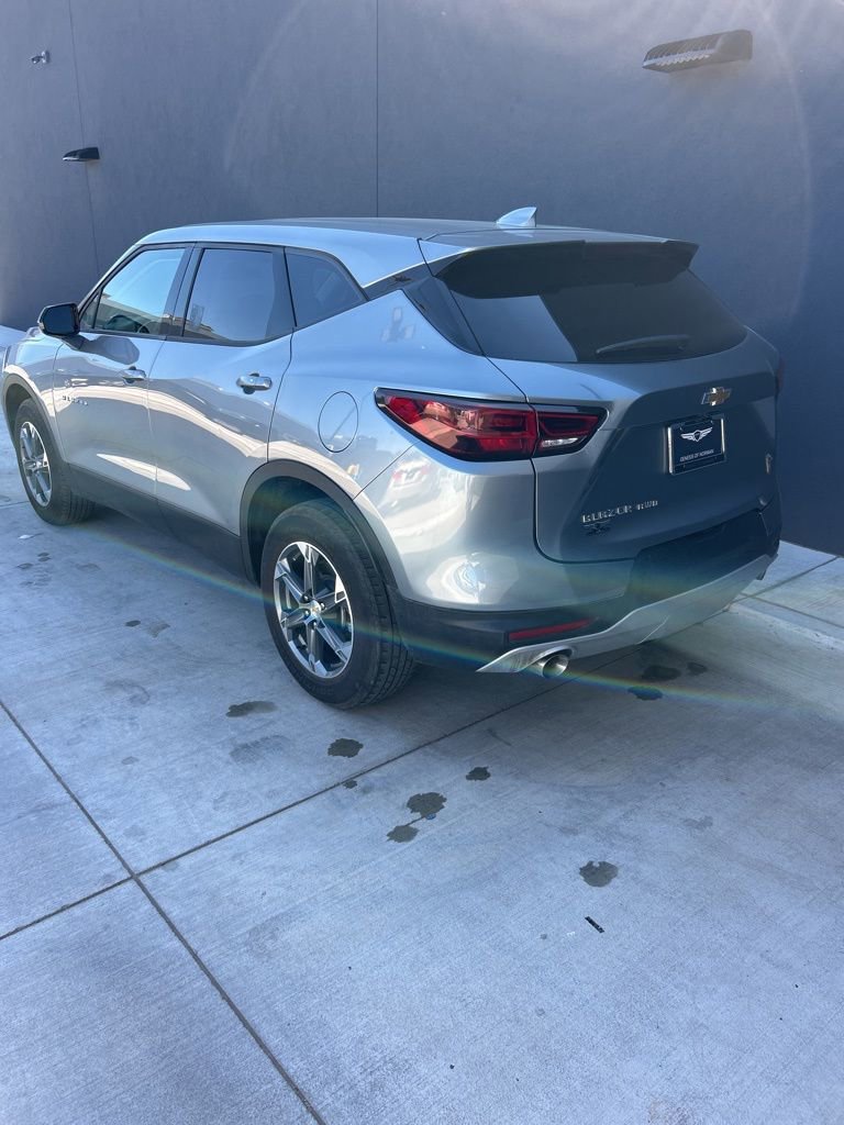 Used 2025 Chevrolet Blazer LT image 5