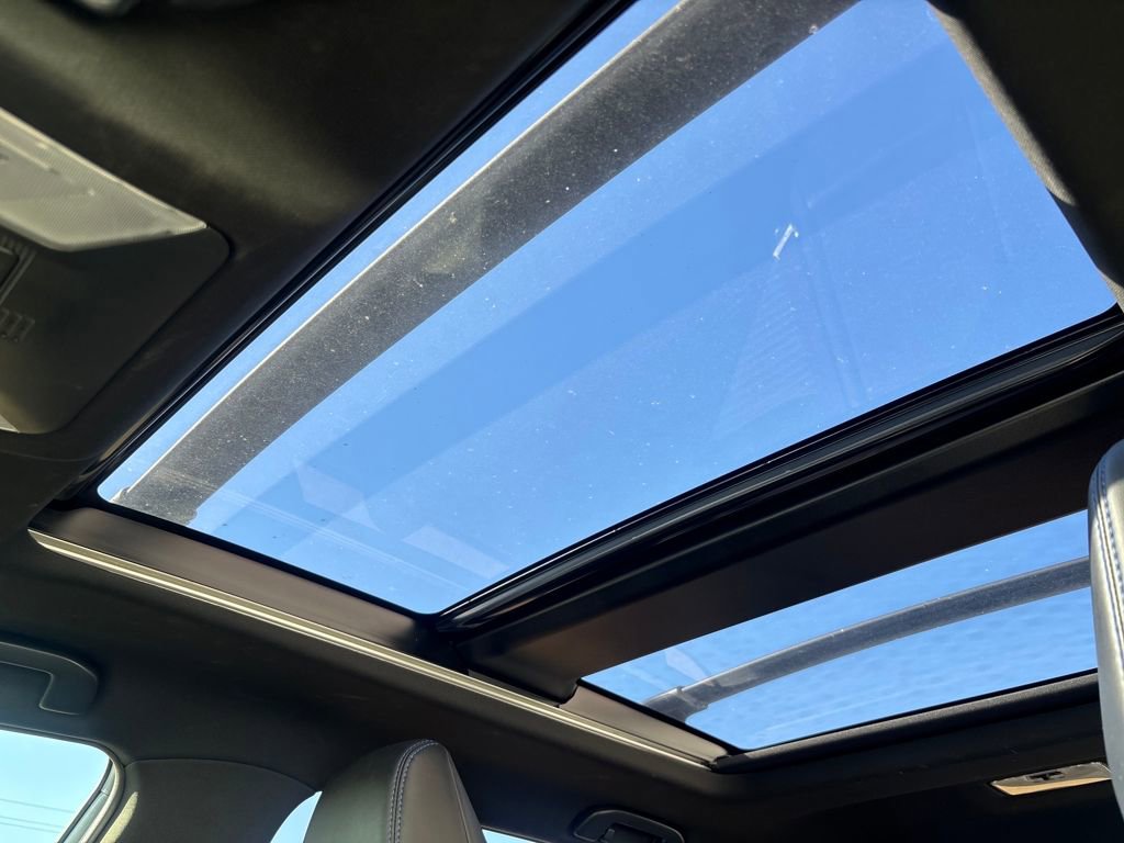 Used 2020 Toyota RAV4 XSE image 17