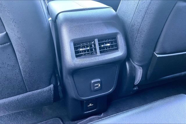 Used 2023 GMC Terrain SLT FWD image 10