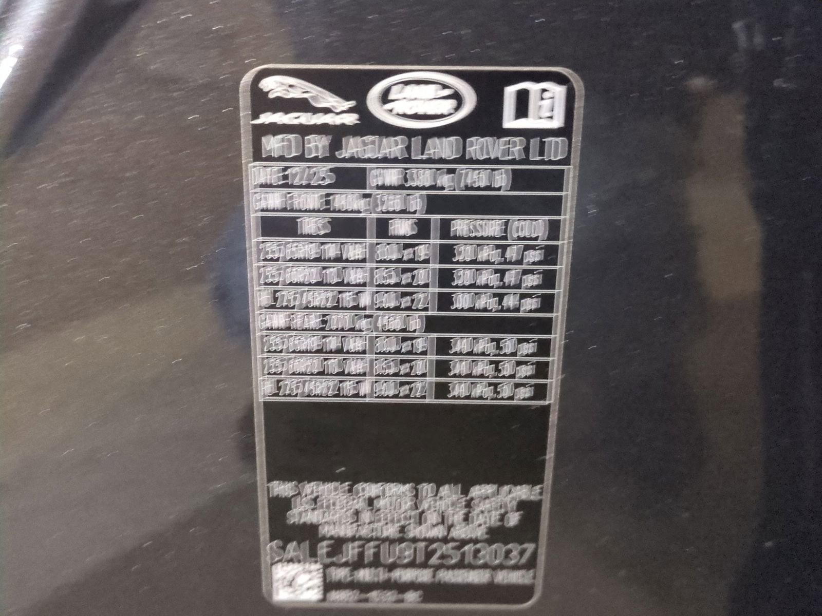 New 2026 Land Rover Defender 130 S image 31