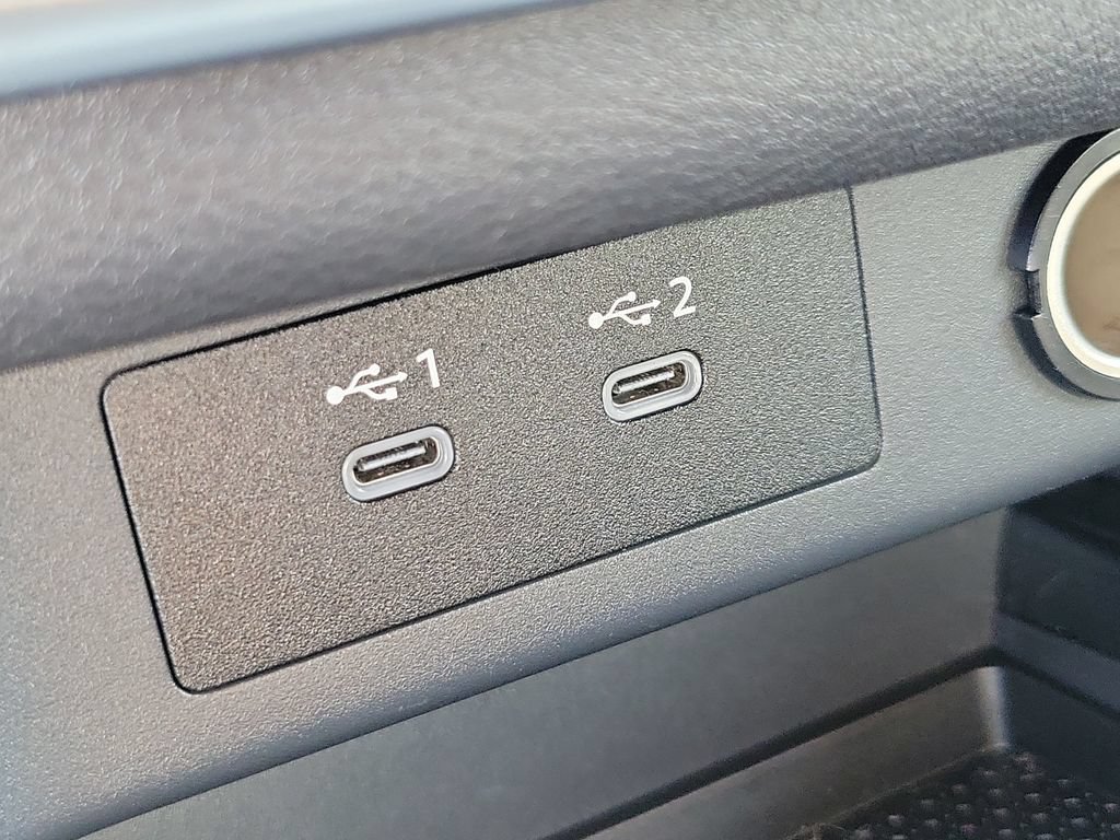 Certified 2024 Nissan Rogue SV FWD image 29
