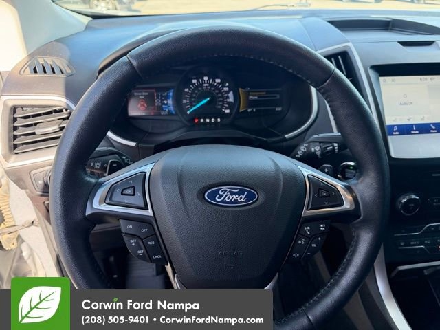 Used 2020 Ford Edge SEL w/ Cold Weather Package AWD/4WD image 11