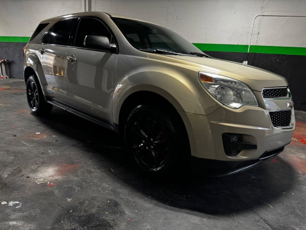 Used 2011 Chevrolet Equinox LS image 16