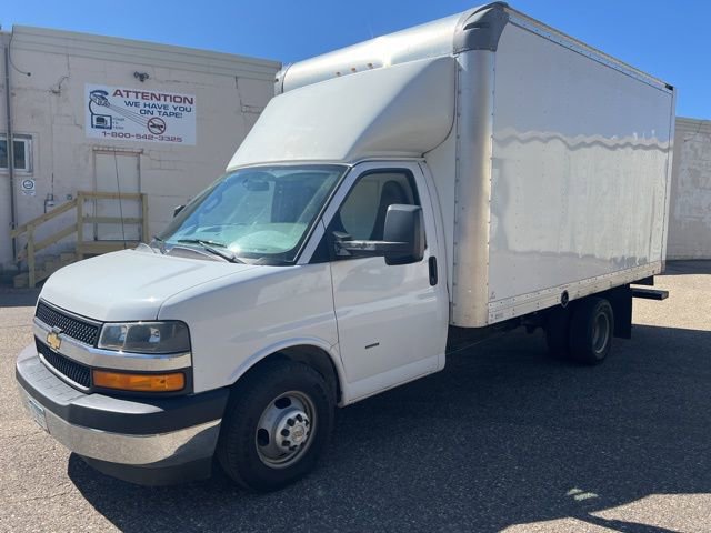Used 2019 Chevrolet Express 3500 w/ Power Convenience Package RWD image 15