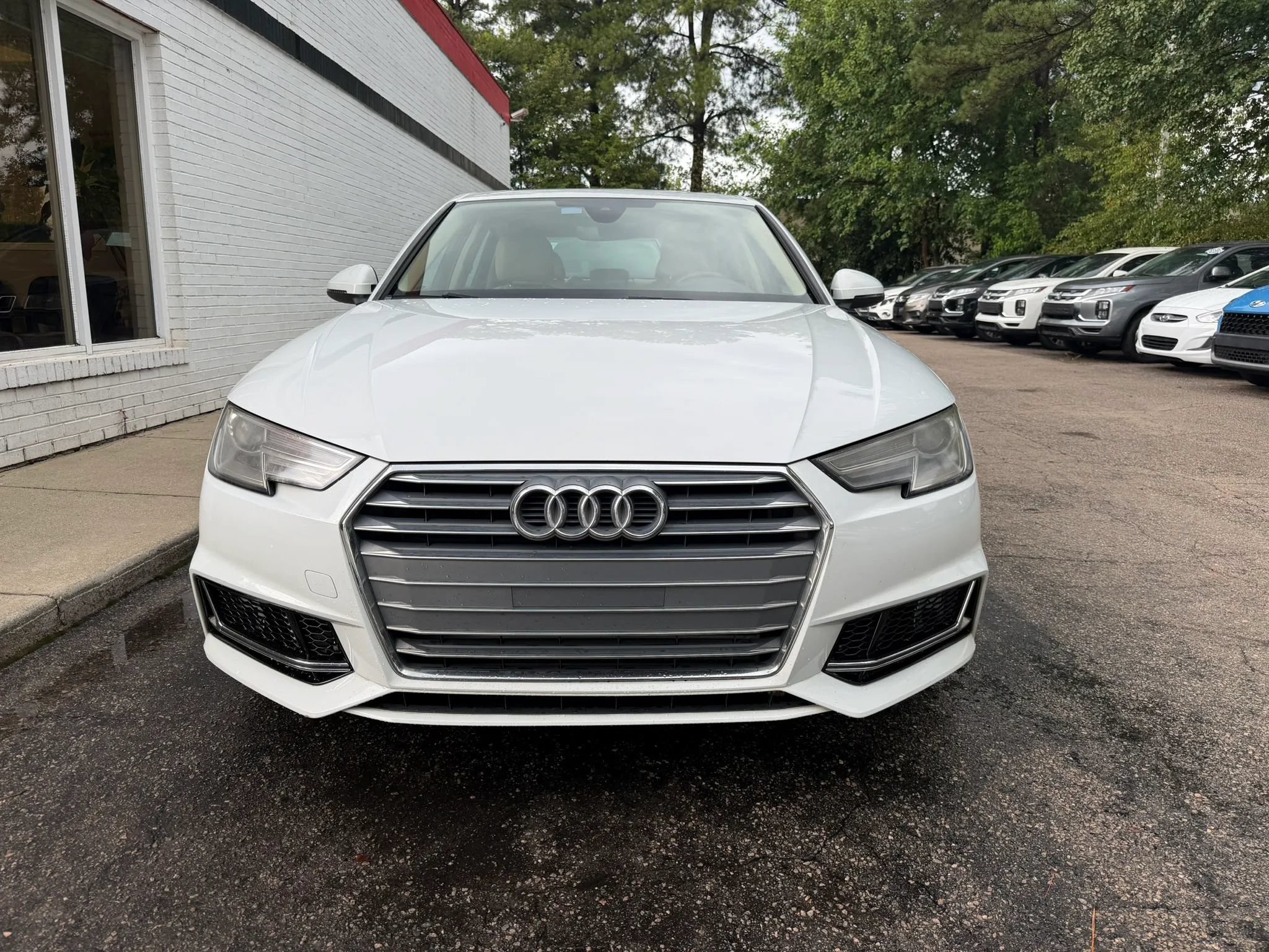 Used 2019 Audi A4 2.0T Premium w/ Convenience Package FWD image 3