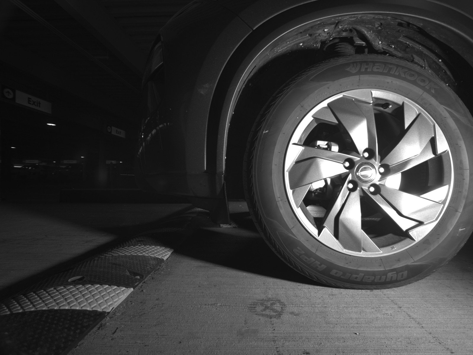 Used 2025 Nissan Rogue SV image 12